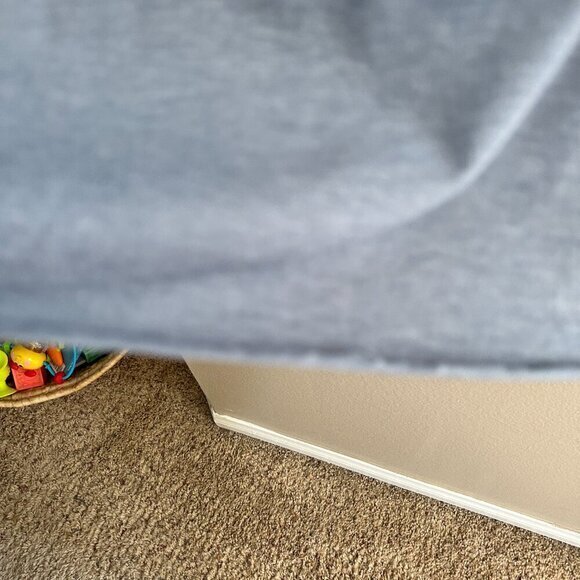 Levi's Blue Graphic T-Shirt Size Large - Picture 2 of 8